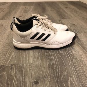 Men’s golf shoes